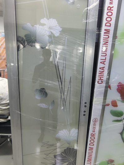 China Double Tempered Aluminium Glass door - 10010